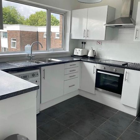 Cozy Flat 15 Mins From City Centre With Parking Daire Cardiff Dış mekan fotoğraf